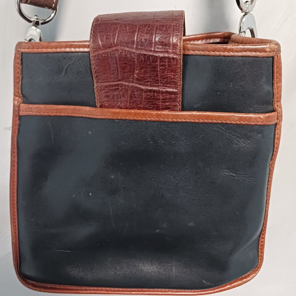 Brighton Leather Crossbody❤️ - Picture 3 of 11